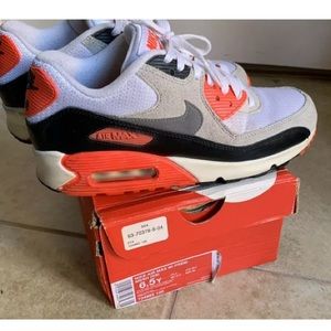 Nike AirMax 90 size 6.5y